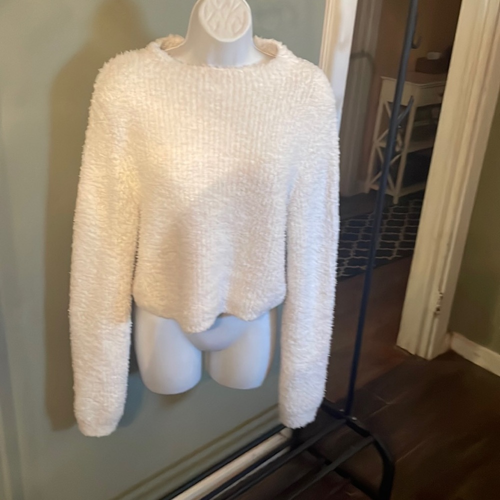 Cropped white fuzzy sweater from Aerie